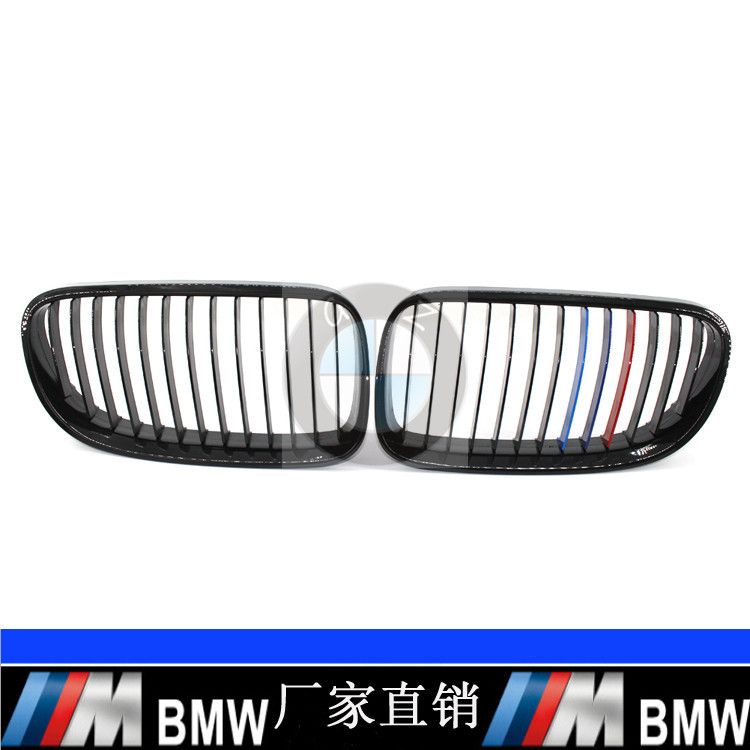 适用于宝马新款3系双门E92 E93后期 M3改装单线三色亮光黑中网 - 实物图