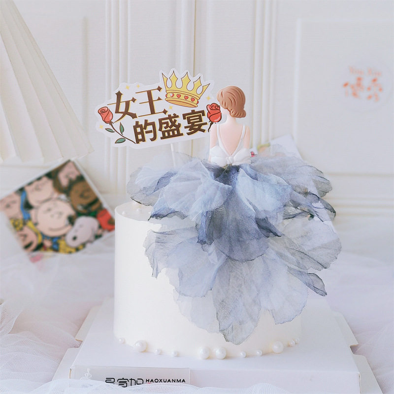 妇女节背影女神蛋糕装饰摆件