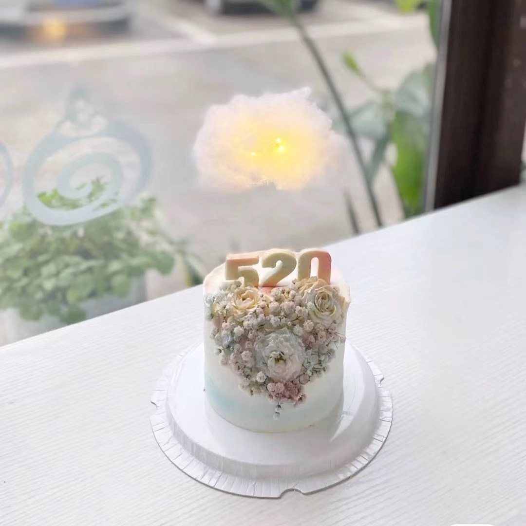 情人节发光云朵520蛋糕装饰