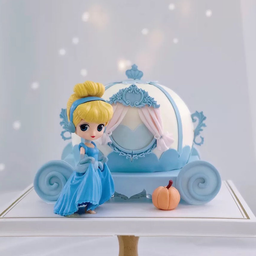 爱丽丝出逃跑公主马车灰女孩姑娘小公举童话南瓜车底托蛋糕装饰
