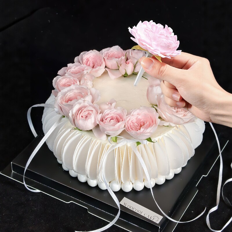 鲜花底托生日蛋糕娃娃打桩钉底座鲜花花朵塑料底托隔离托打桩钉