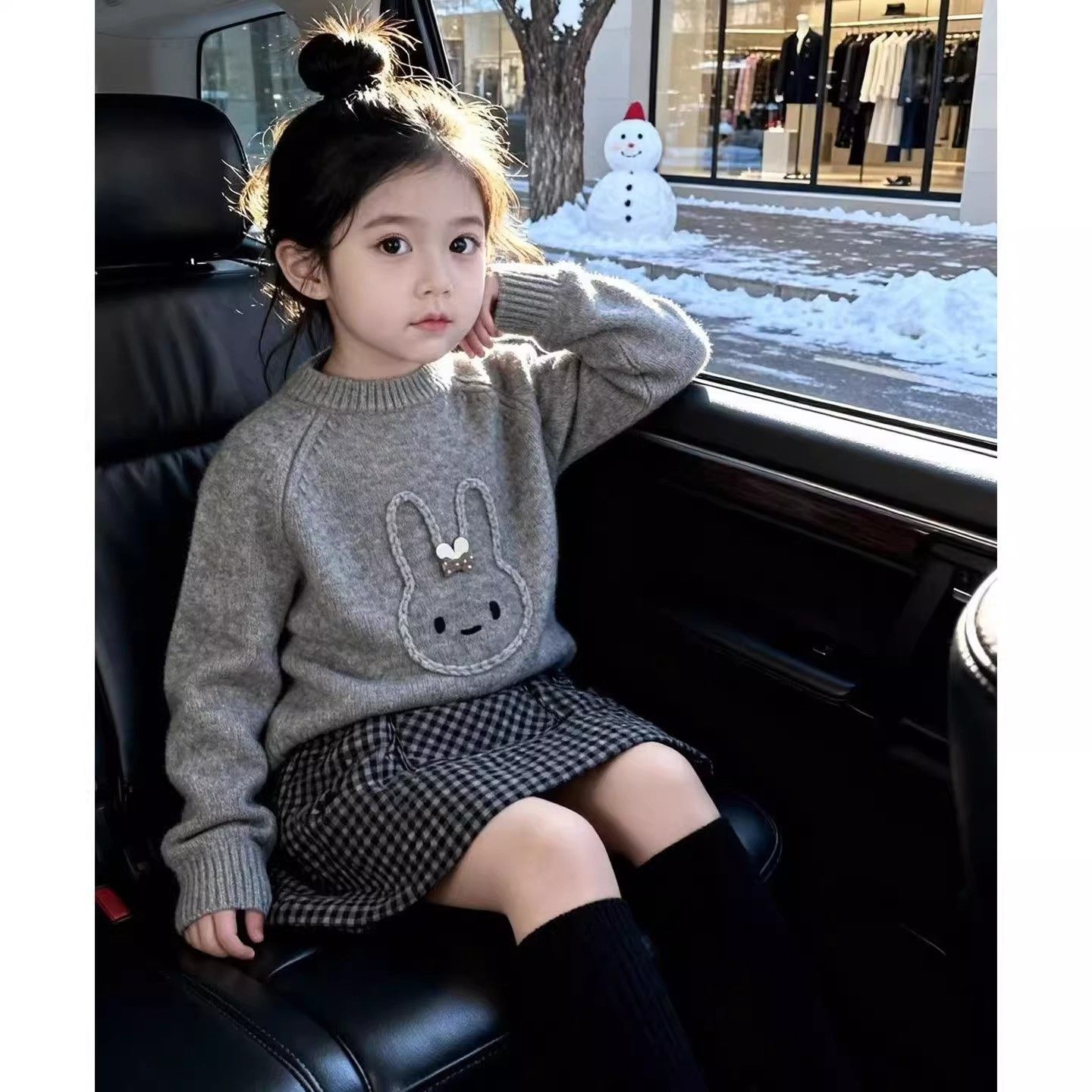 韩版女童2025秋冬新款灰色可爱兔子针织毛衣小女孩格子夹棉半身裙