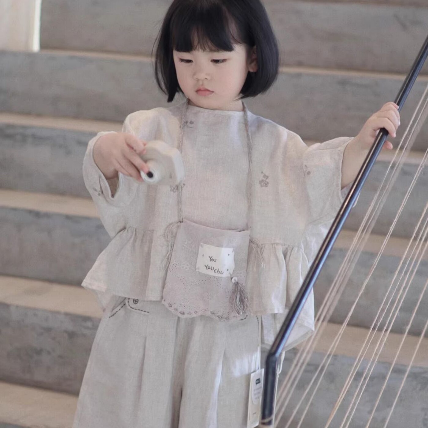 韩版女童2025秋季新款森系碎花亚麻蕾丝拼接长袖罩衫小女孩阔腿裤