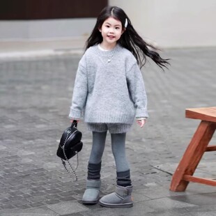韩版女童2025秋冬新款灰色针织套装小女孩加厚套头毛衣短裤两件套