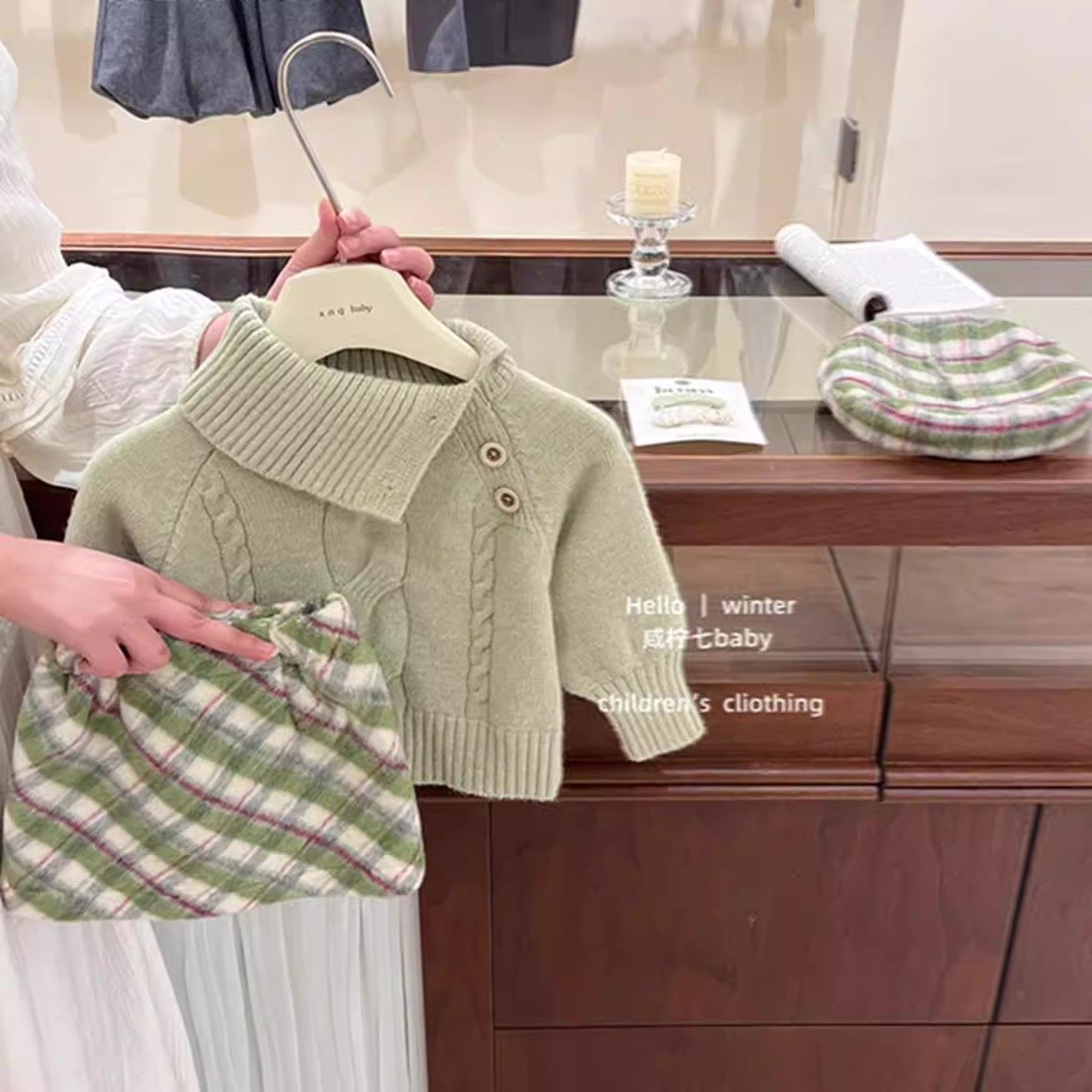 韩版女童2026冬季新款抹茶绿翻领针织毛衣小女孩格纹半身裙两件套
