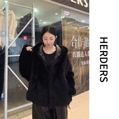 HERDERS（黑加仑）2026冬季短款连帽羊皮毛一体皮草外套  52609