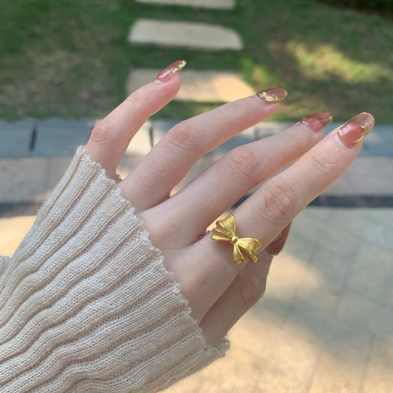 立大福蝴蝶结戒指女越南