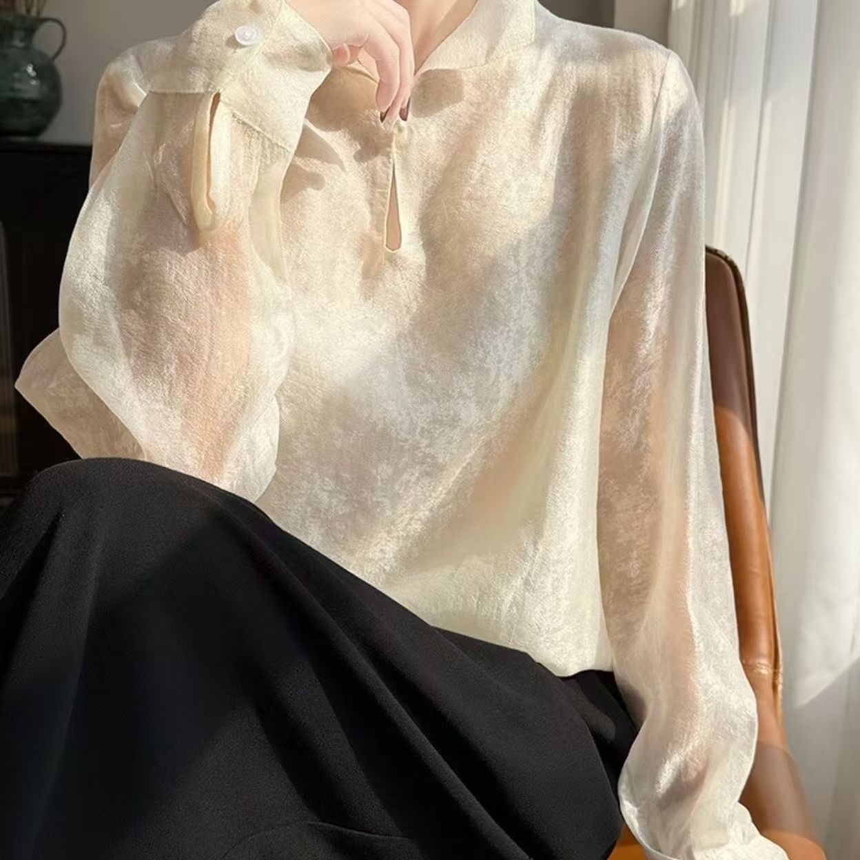 老钱风新中式立领提花宽松衬衫女国风配马甲内搭气质微透打底上衣