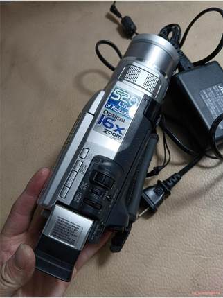 jvc gr-dvl120磁带摄像机一台，录像和播放都正常，议价商品