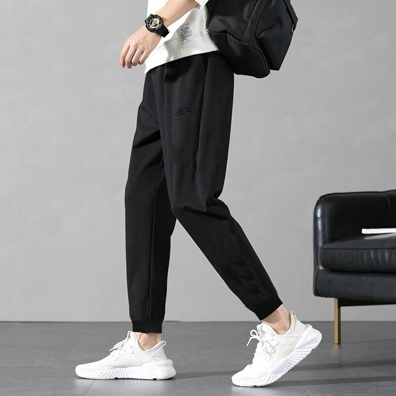 Nike耐克直筒长裤透气宽松