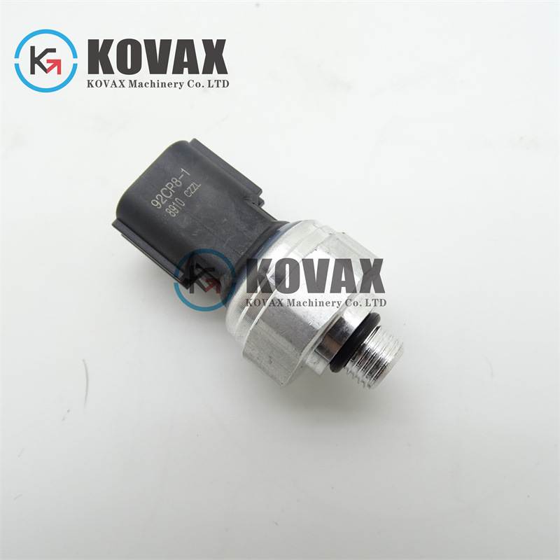 92CP8-12 压力开关传感器 92136-1FA0A 挖掘机零配件 现货