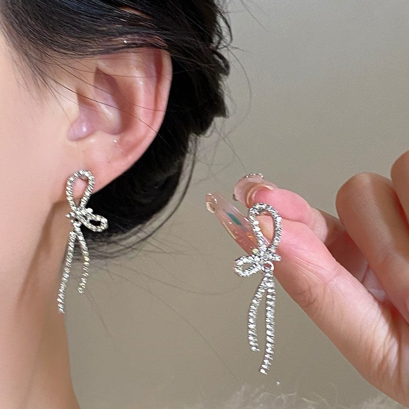 芭蕾风蝴蝶结耳钉2025年新款爆款耳饰女气质独特耳环女耳坠高级感,饰品/流行首饰/时尚饰品新,耳钉,淘宝优惠券,粉丝福利购,淘宝优惠卷