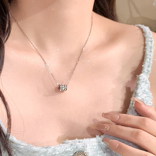 三排钻小蛮腰钛钢项链女经典百搭