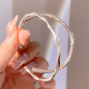 莫比乌斯环手镯女轻奢高级感素圈银镯子手环手链银饰品开口可调节