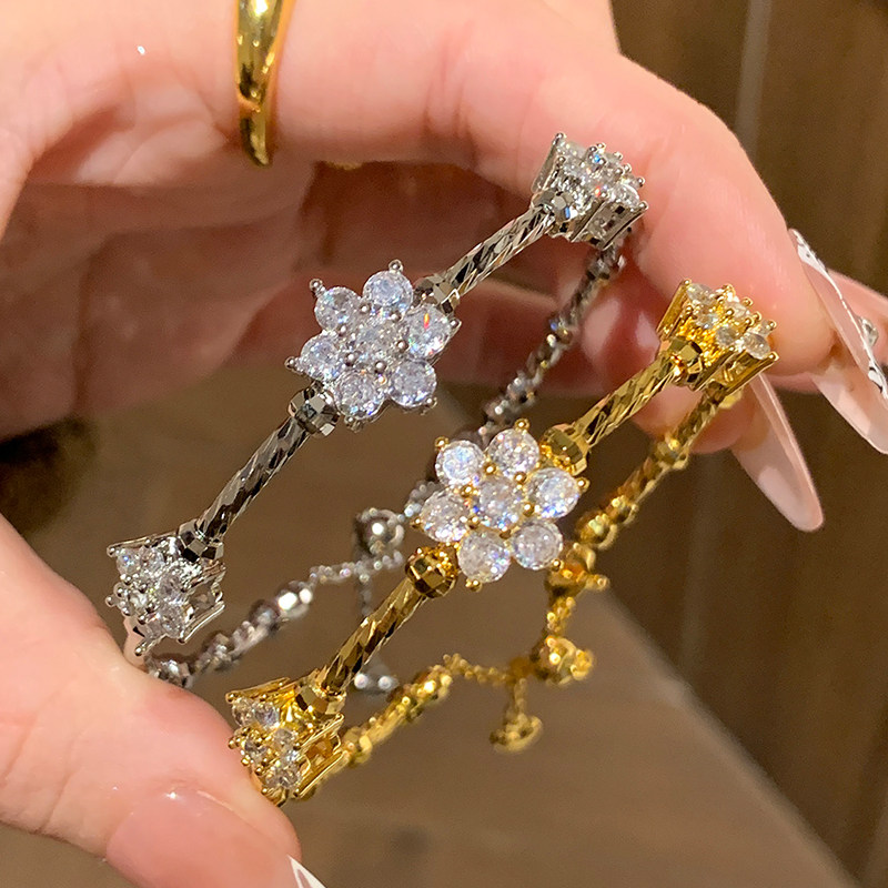 唯美浪漫~太阳花手镯子女款锆石手环银手镯轻奢小众精致手链饰品