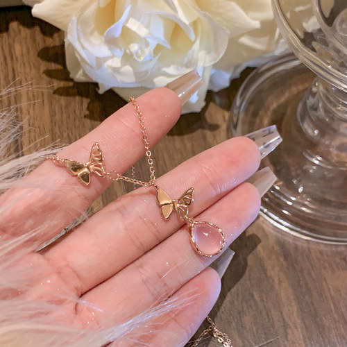 铜镀银粉水晶蝴蝶仙子项链女