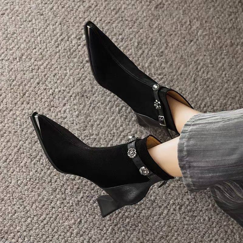 2026法式复古风磨砂软皮时装高跟短筒靴秋冬加绒红色港风大码女黑,女鞋,时装靴,淘宝优惠券,粉丝福利购,淘宝优惠卷