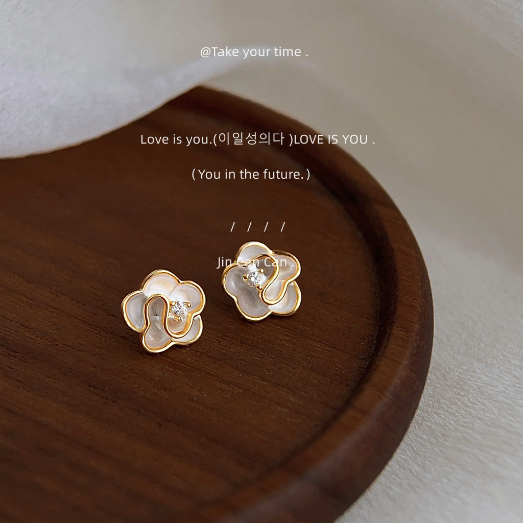 清新甜美迷你版小巧山茶花耳钉气质简约优雅百搭通勤花朵耳饰工厂