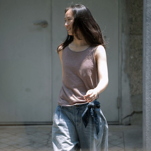 封面是花 打底背心 100%棉针织 加棉垫