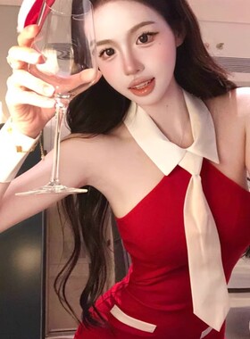 圣诞节穿搭红色挂脖兔女郎cos连衣裙秋冬纯欲性感包臀新年战袍裙