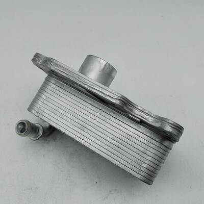 LR075630/LR073678/G4D3-6A642-BB,机油冷却器散热器油冷器