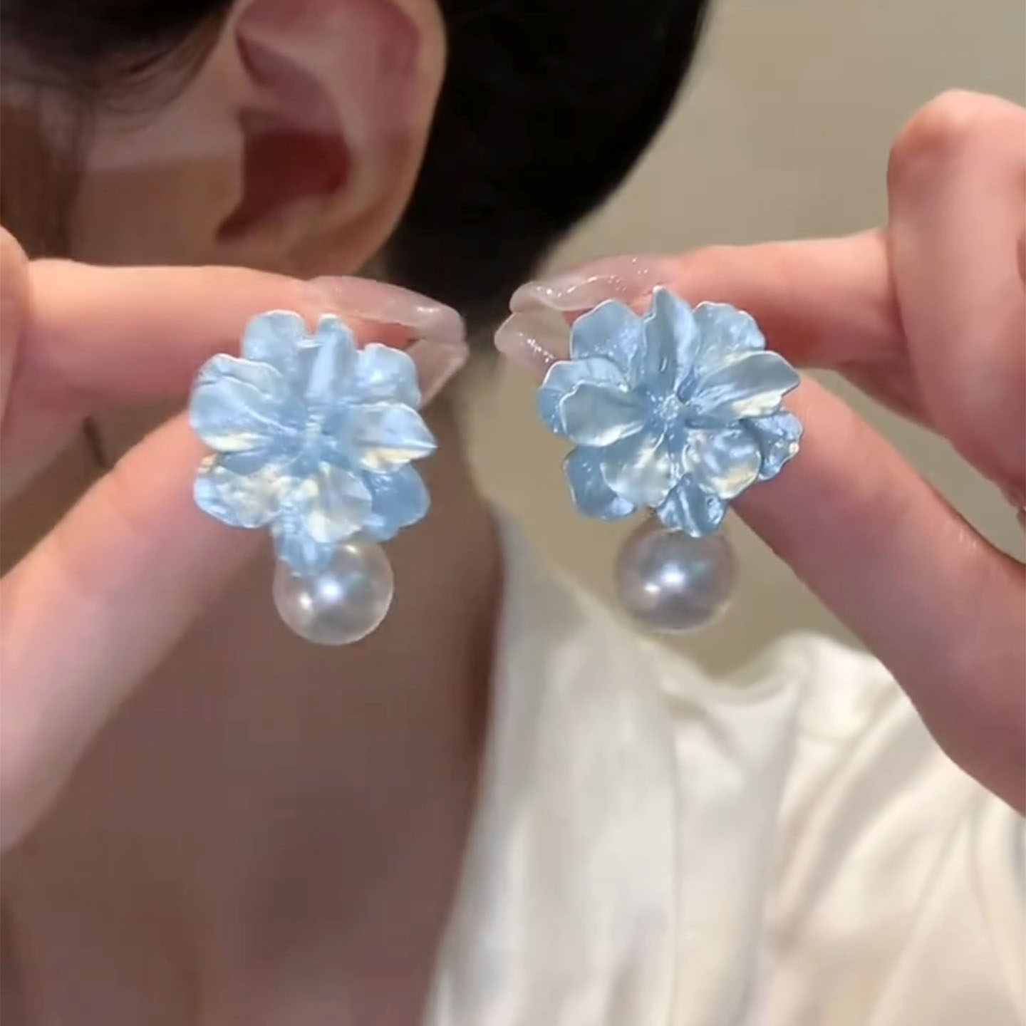 夸张度假风银针蓝色花朵珍珠耳环