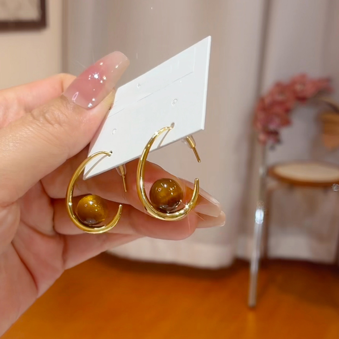 简约轻奢金色虎眼石圆环耳圈