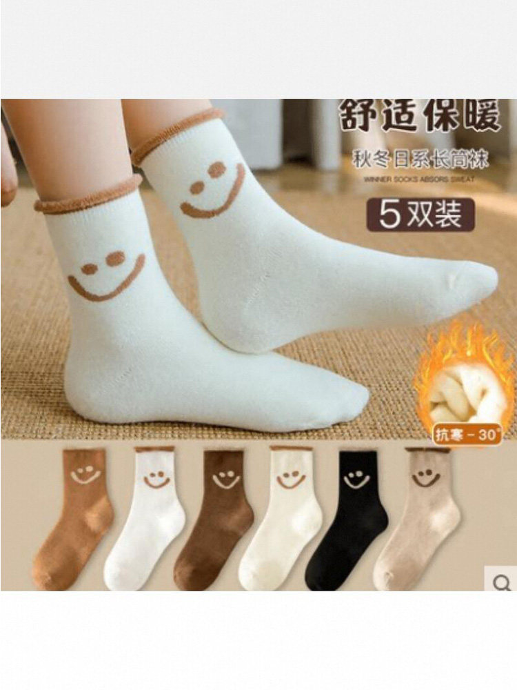 한국판 여성용 두꺼운 양말 따뜻하고 벨벳 종아리 양말 귀여운 일본 가을 겨울 대학 스타일 테리 면 양말과 스타킹