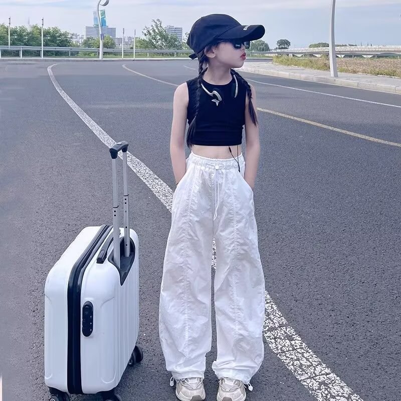 女童工装裤炸街洋气女孩休闲阔腿