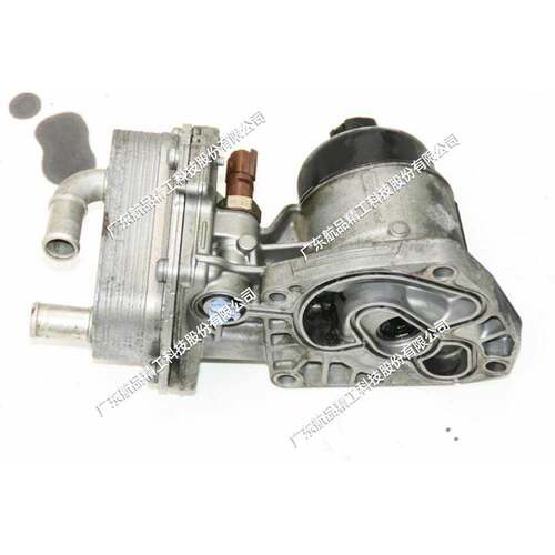 适用路虎标致福特机油滤清器座总成带油冷 C2Z15952 1103P4 全新