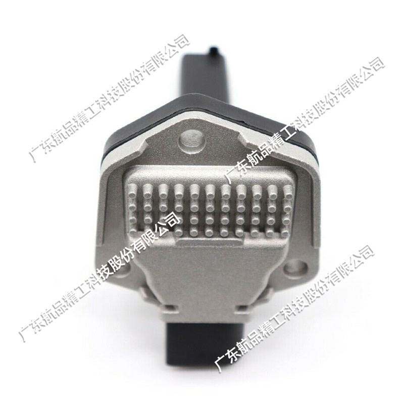 适用于宝马机油油位传感器6PR008324007 6PR008324008 全新保一年