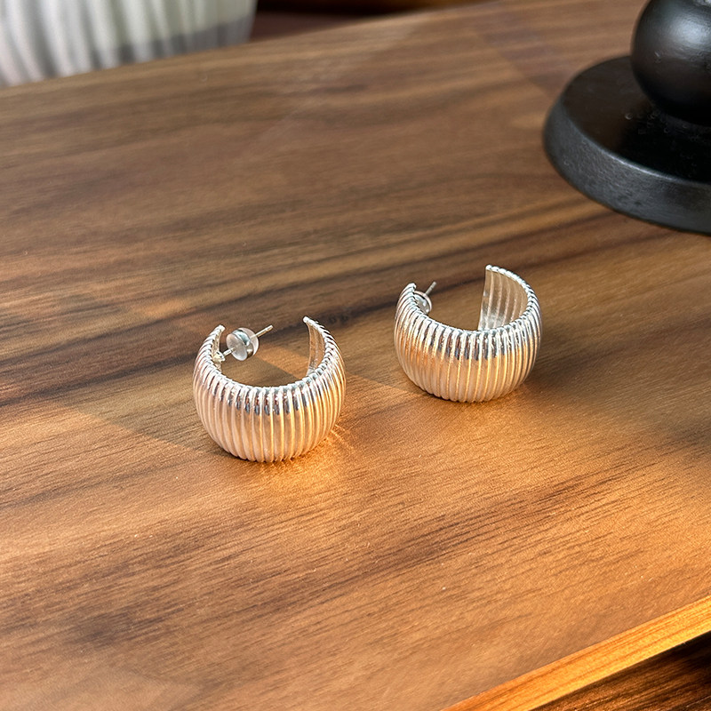 日韩小众设计高级感耳饰欧美螺纹拉丝耳圈简约复古百搭时尚耳环女