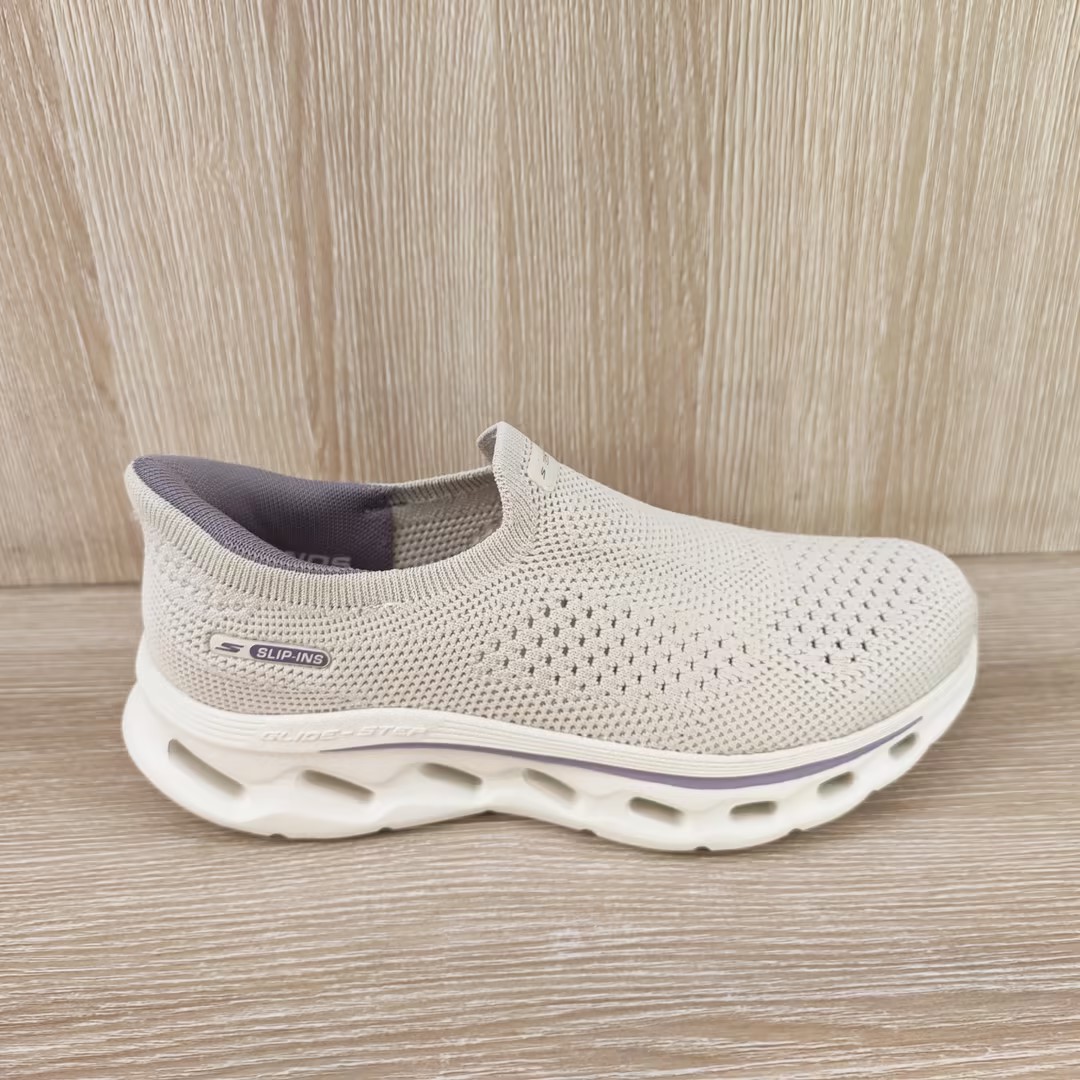 SKECHERS/斯凯奇GO WALK GLIDE-STEP 2.0女士健步鞋125146