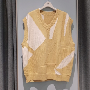 麦檬男装绵羊毛毛衫9E8130681