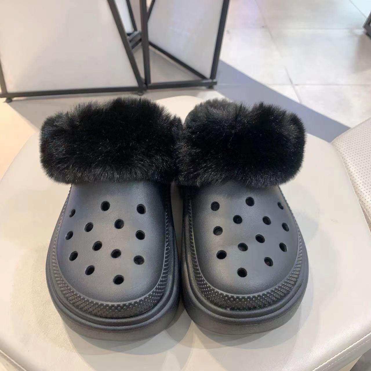 Crocs雪屋暖棉克骆格休闲鞋