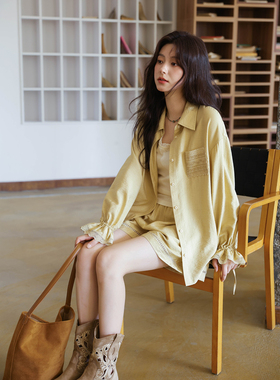谜秀黄色亚麻三件套女2025早秋新款衬衫花边套装MXE42T0718