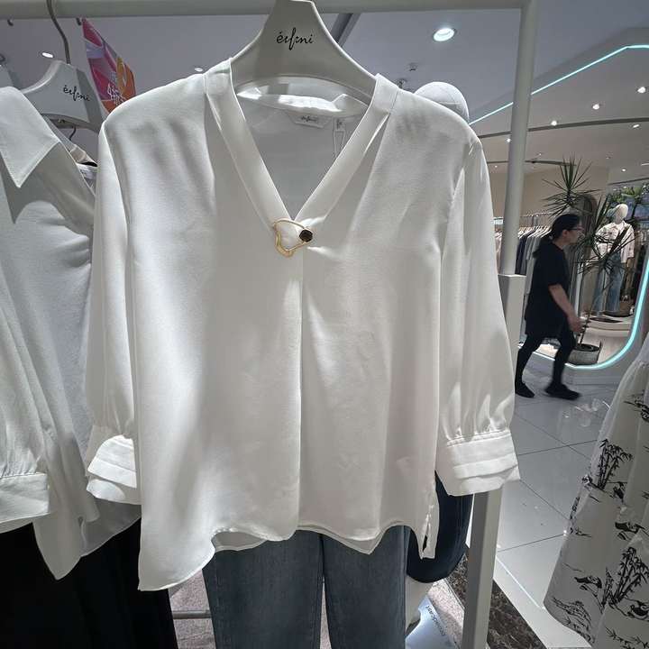 伊芙丽漂白色衬衫1F4821292
