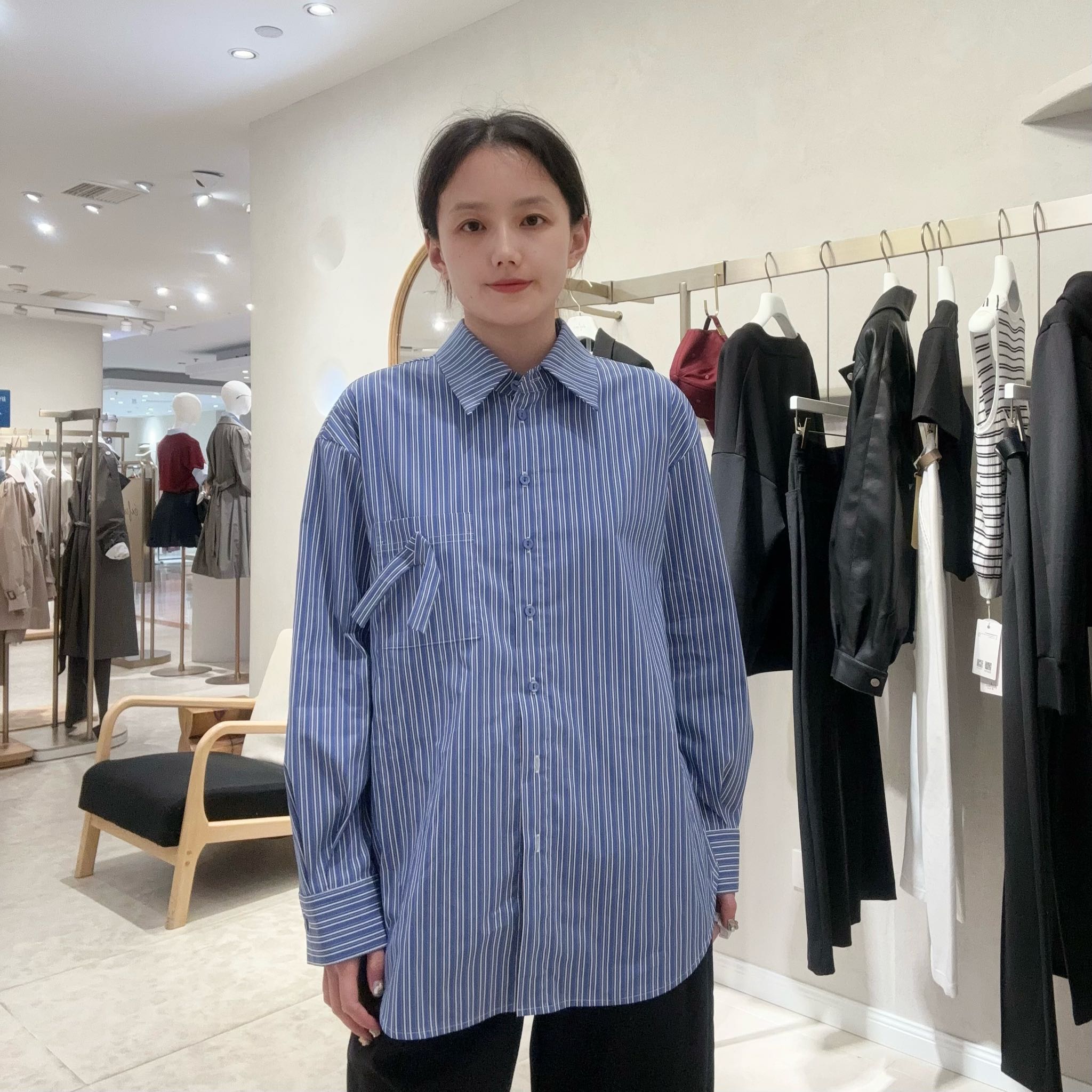 伊芙丽女士简约时尚衬衫1F9122291