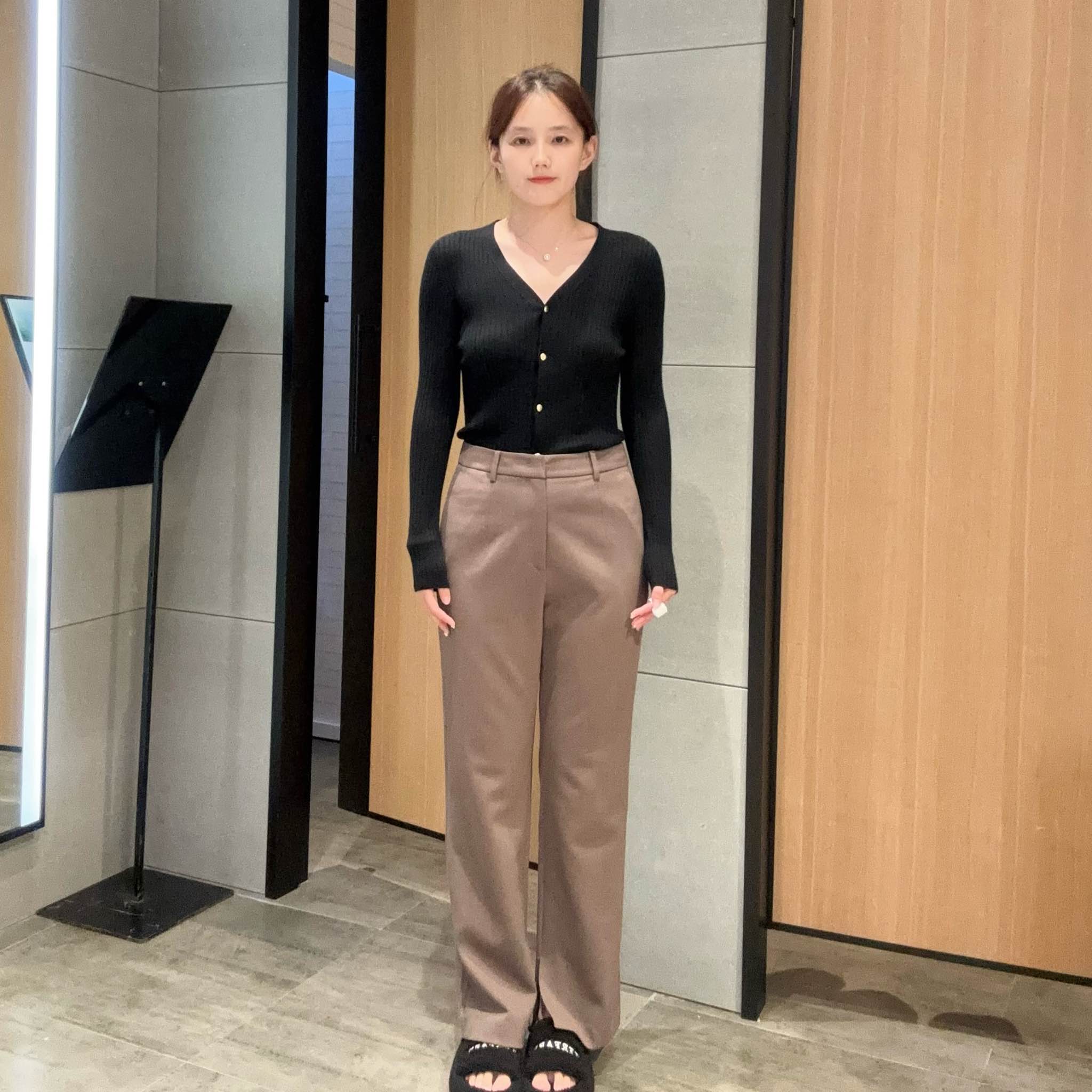 麦檬女士简约时尚裤子5F2150401-1图片
