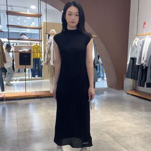 迪赛尼斯女士简约时尚连衣裙D24318Z8650