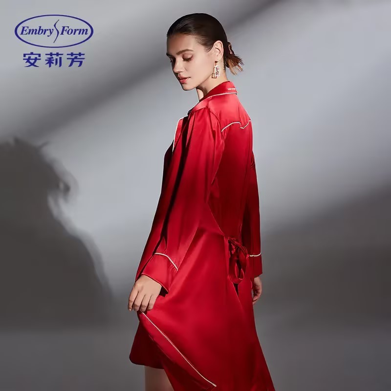 安莉芳秋冬本命年睡袍女和服式系带红色家居服EL00484