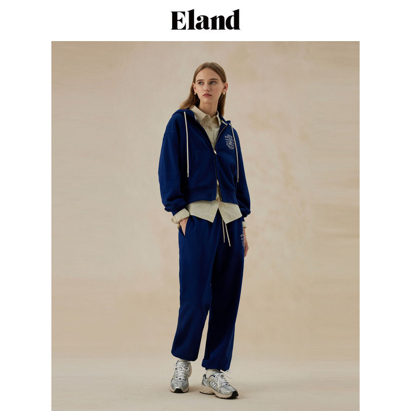 Eland卫衣女酷拽风棉感舒适短款连帽露脐上衣秋季EEMTE49M02