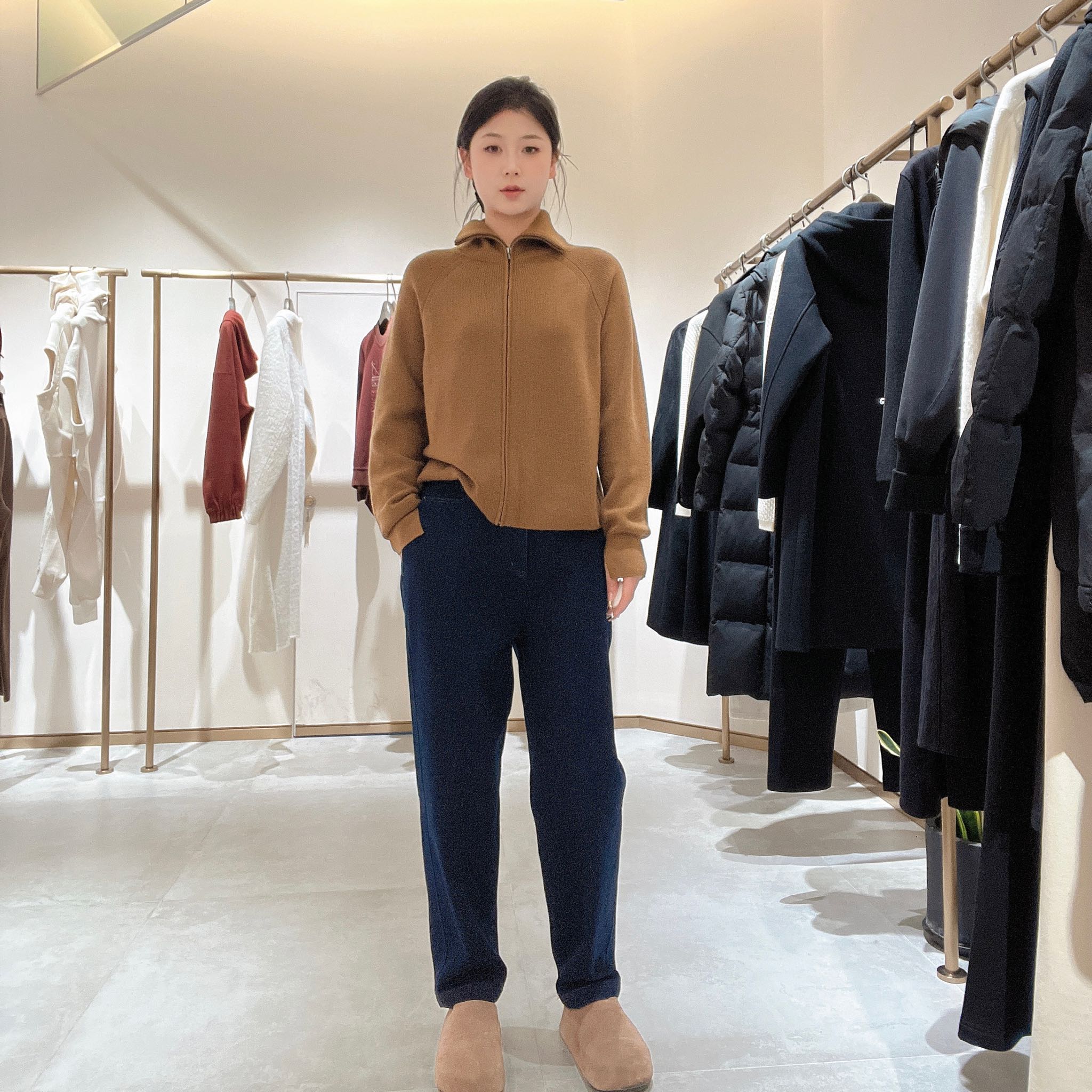 LanaFaYLANAFAY啦娜菲女士时尚简约牛仔裤L4D208