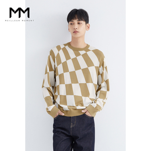 MM麦檬男装2022春季新款醋酸棉圆领驼色棋盘格针织衫男9D1230011