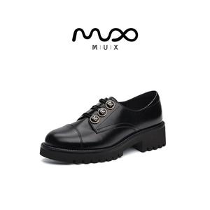 MUX迈思2023秋复古M字钮扣粗跟单鞋圆头拼接深口轻底女鞋82034