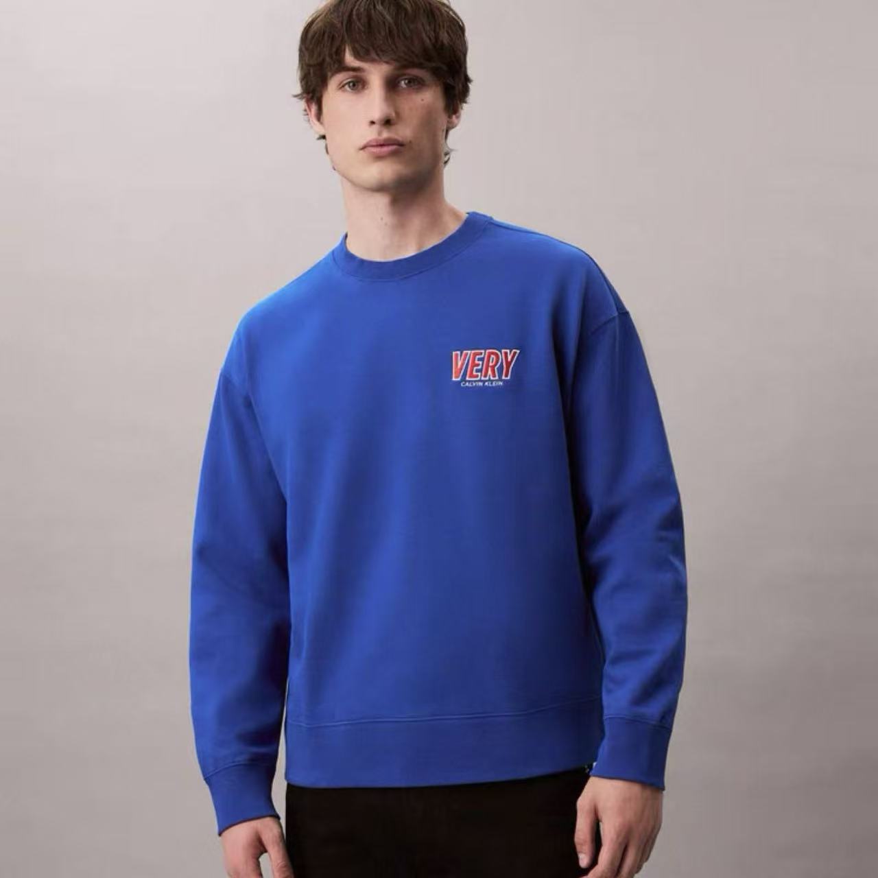 CK Jeans25秋季男士美式休闲运动风刺绣抓绒圆领卫衣4RD206G