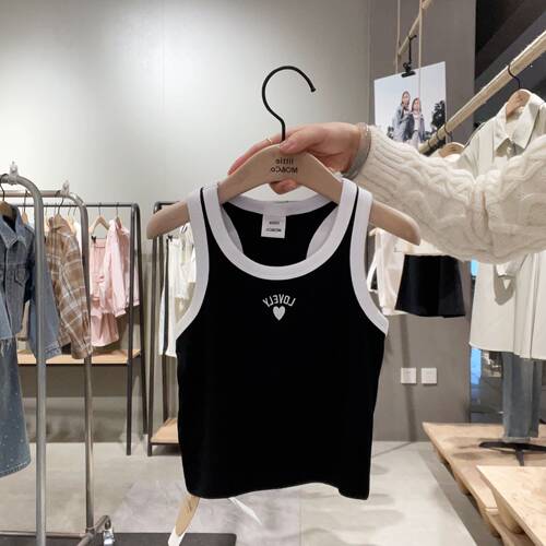 Little MO&CO.女童时尚休闲背心KBE2VET007