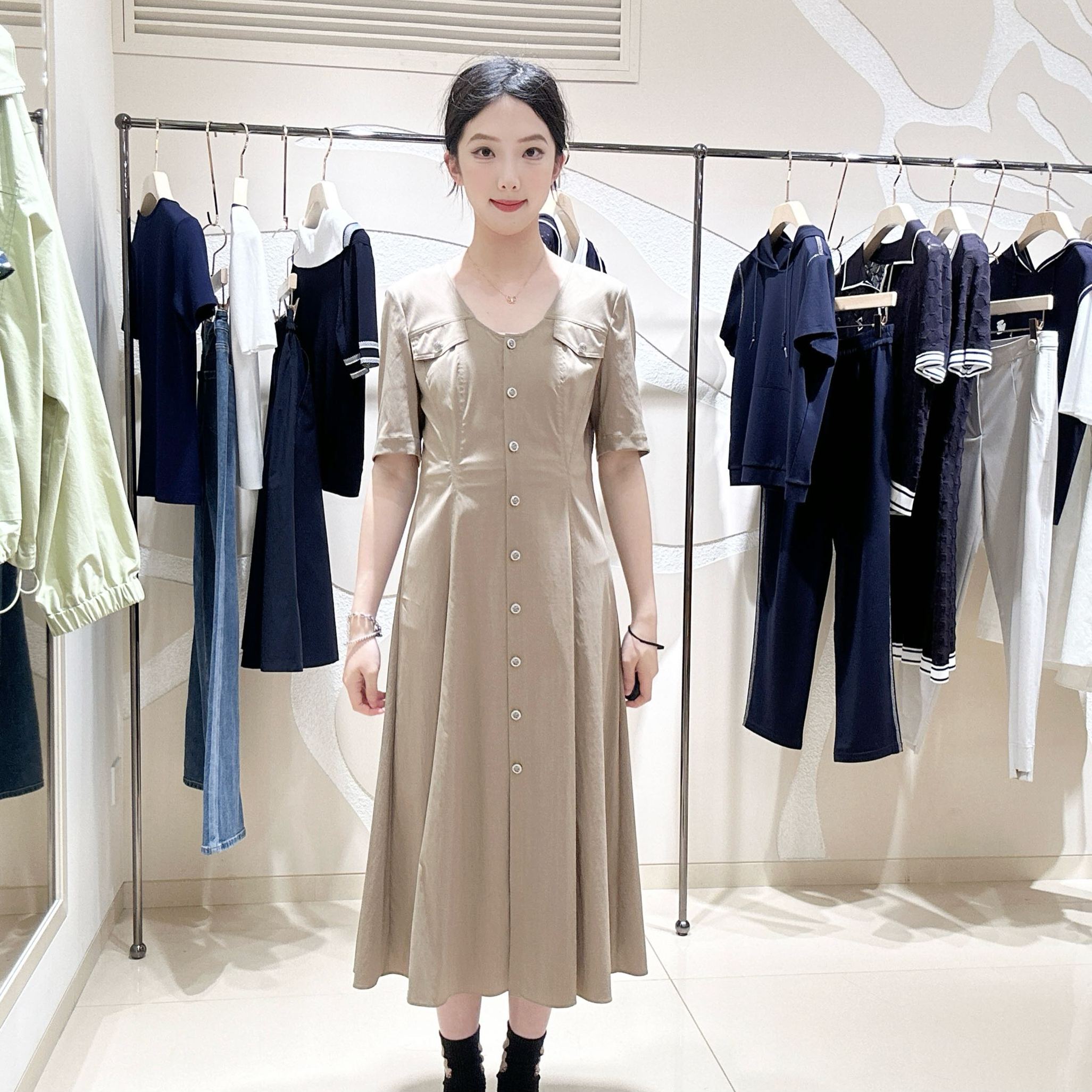 玖姿女士简约时尚连衣裙JWEX50070