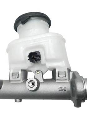 8-97355-870-0 汽车制动总泵刹车总泵适用五十铃 D-MAX