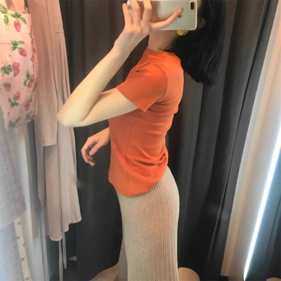 夏季橘色T恤女正肩短袖打底衫欧洲站装2026新款高级感修身别0520z